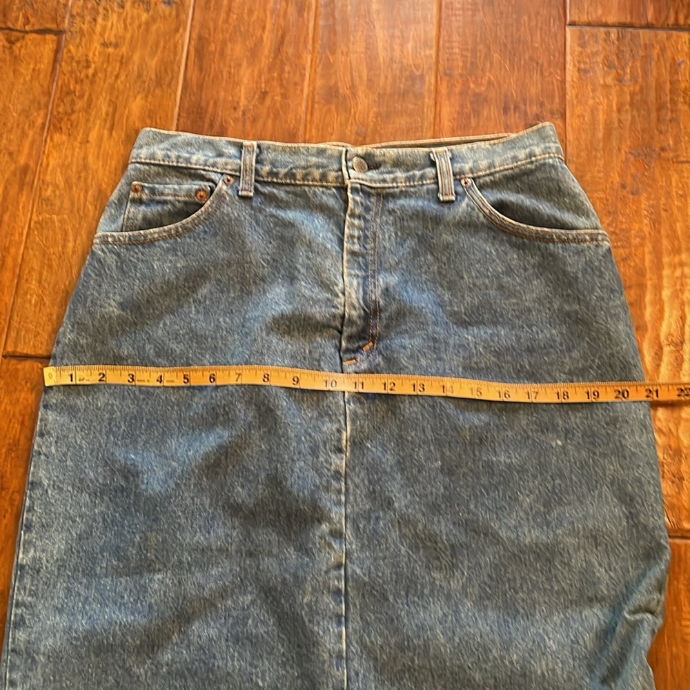 Levi’s 1990’s Denim skirt Made in USA - Picture 12 of 13
